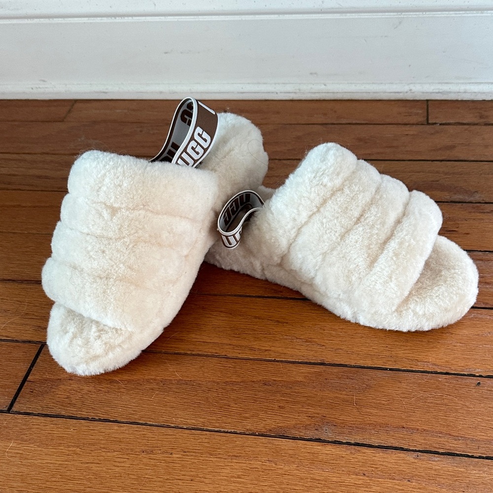 UGG Women's Fluff Yeah Slide Sheepskin Slipper Sandal 1095119